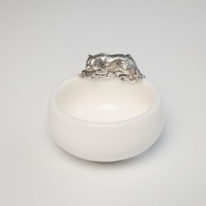 Tiger Zodiac WP Cup 虎 白瓷杯